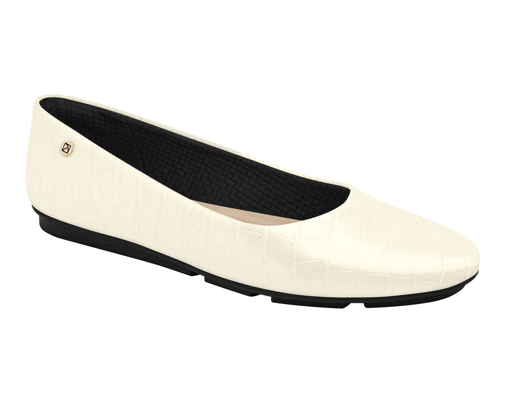 Piccadilly Ref: 122005-6 Flat Shoe Heel in Pure White – Chic Comfort for Effortless Style