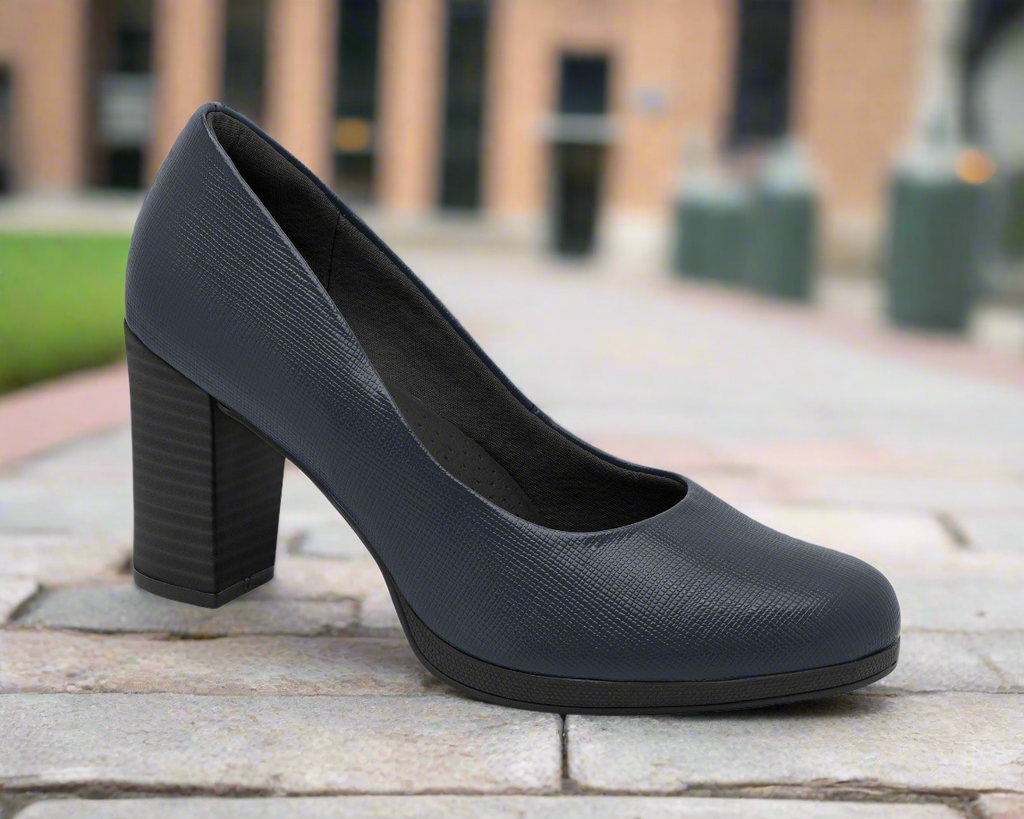 Piccadilly Ref 130185 332 The Court Business Shoe exemplifies the pinnacle of elegance and professionalism in business footwear in Navy