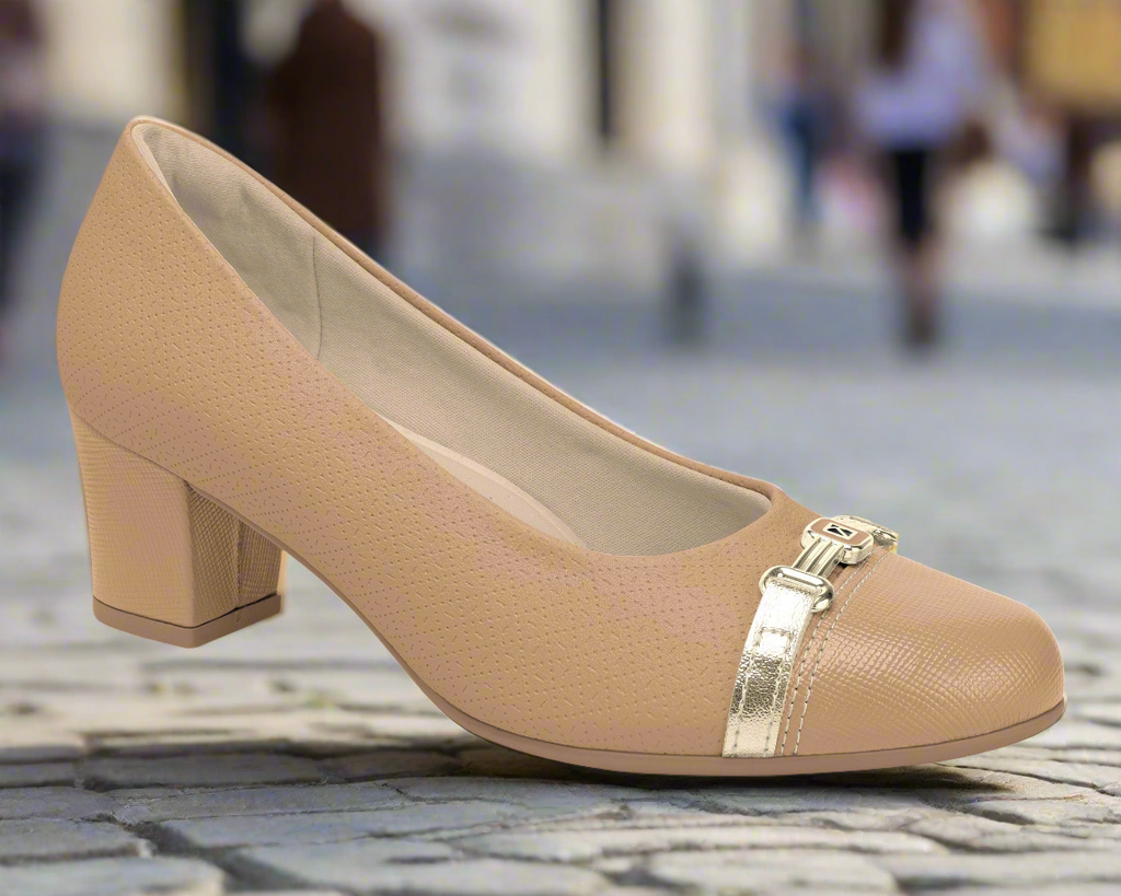 Piccadilly Ref: 110173-003 Nude Claro Business Court Shoe with Medium Heel - The Ultimate Blend of Elegance and Comfort for Your Professional Wardrobe