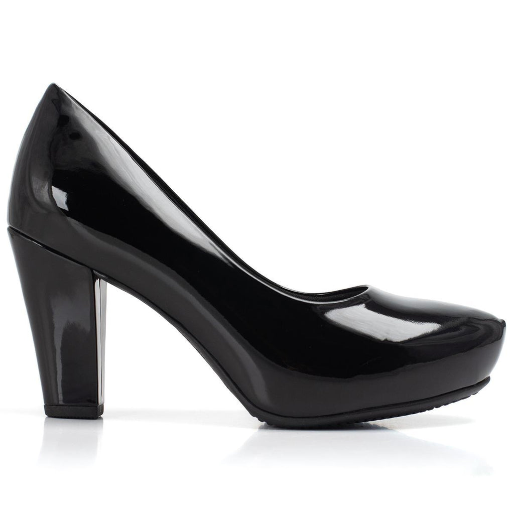 Piccadilly Ref: 693001 Women Court Business Shoe in Patented Black