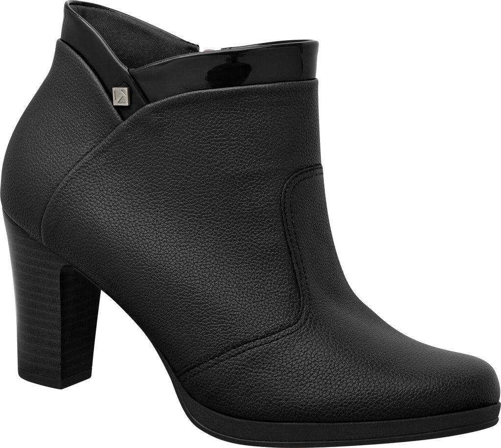 Piccadilly Ref: 131069-1133 Short Ankle Boot With Pendant