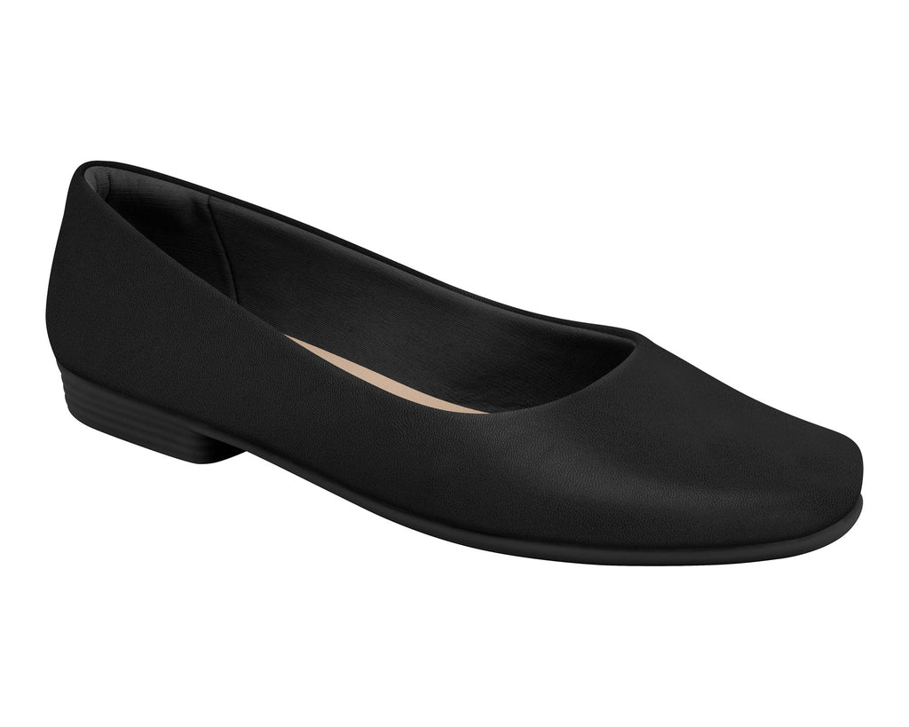 Piccadilly Ref: 250115-1052 Business Court Flat Shoe in Plane Black